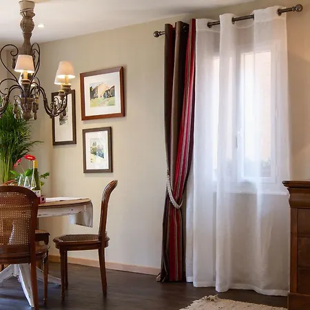 Les Cepages Apartment